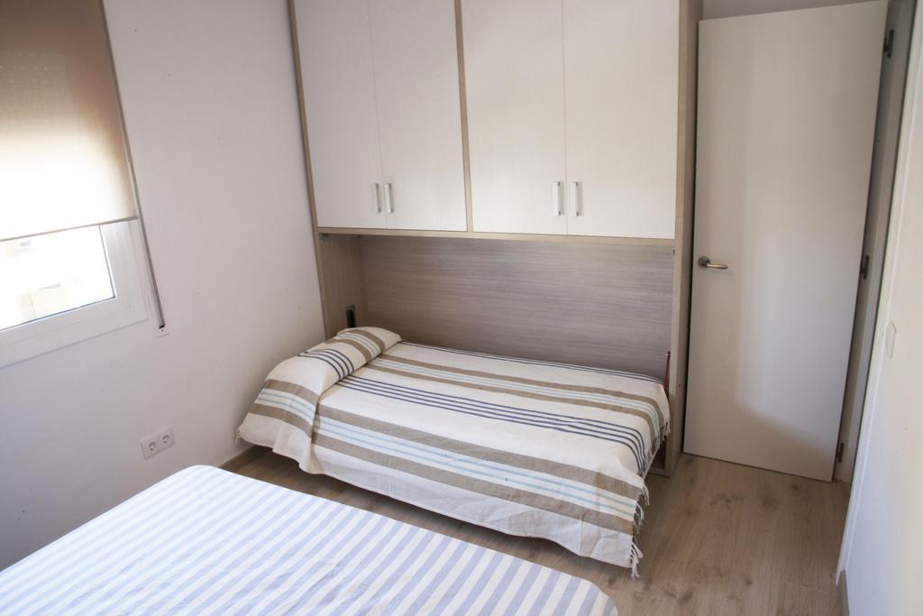 Mont-Roig Apartment Кембрилс Стая снимка