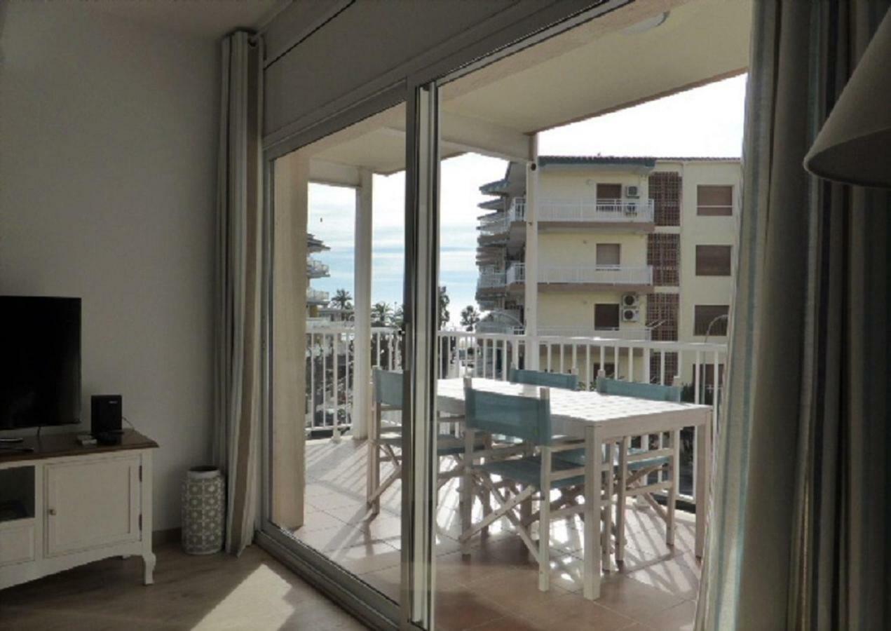 Mont-Roig Apartment Кембрилс Екстериор снимка