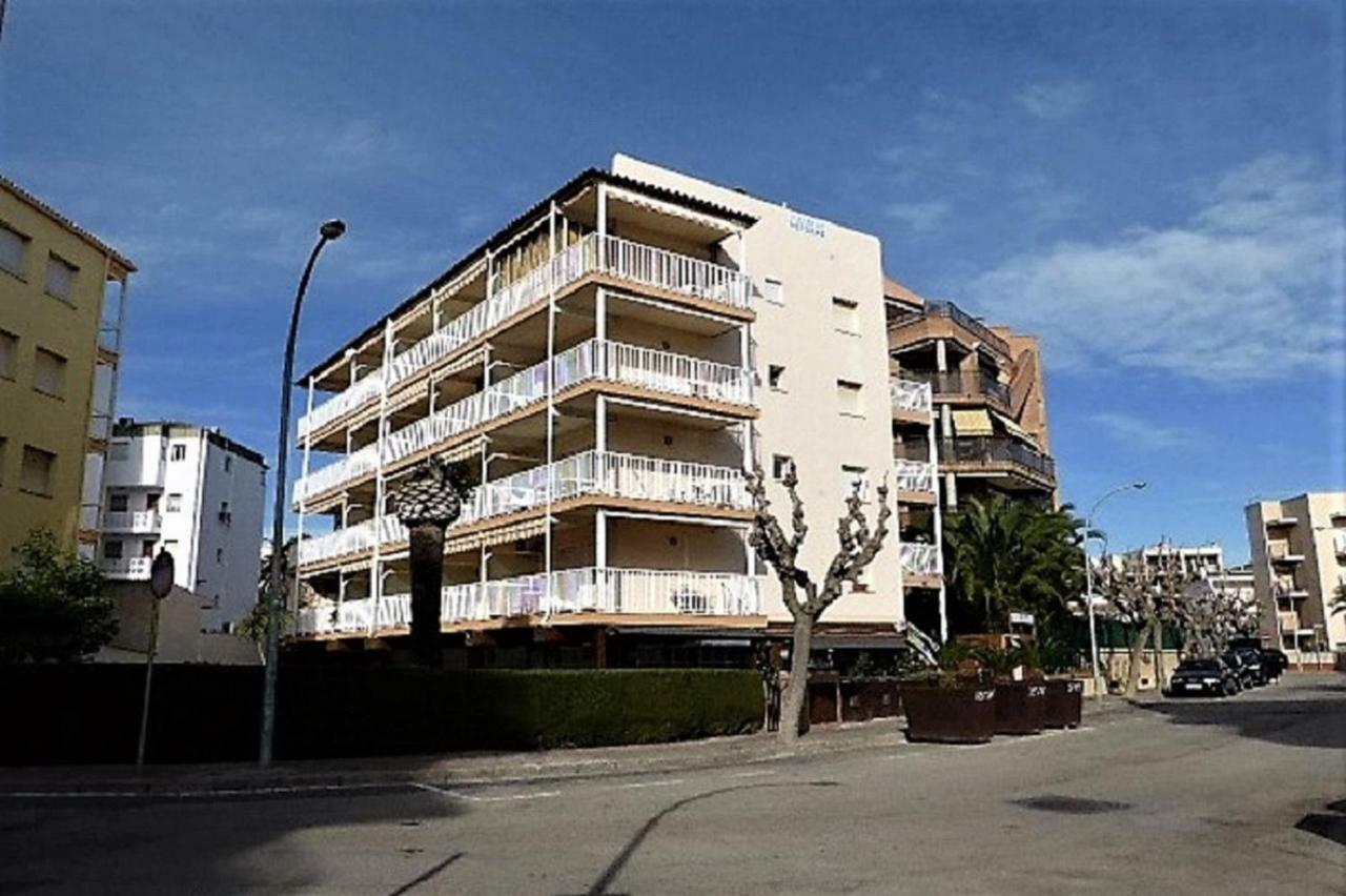 Mont-Roig Apartment Кембрилс Екстериор снимка